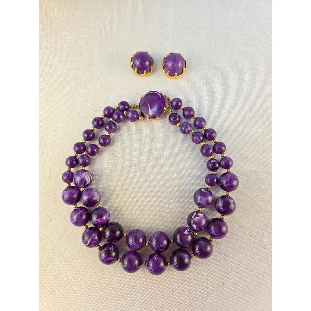 Vintage Purple Lucite Bauble Necklace And Clip On Earrings Gold Tone No Markings
